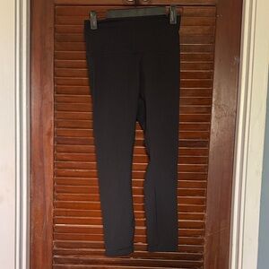 Lululemon wunder train leggings 23” length